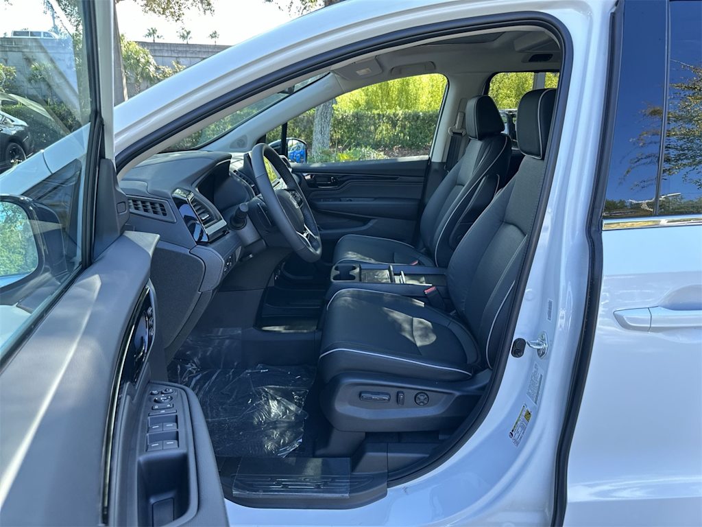 Thumbnail: 2026 Honda Odyssey - 11