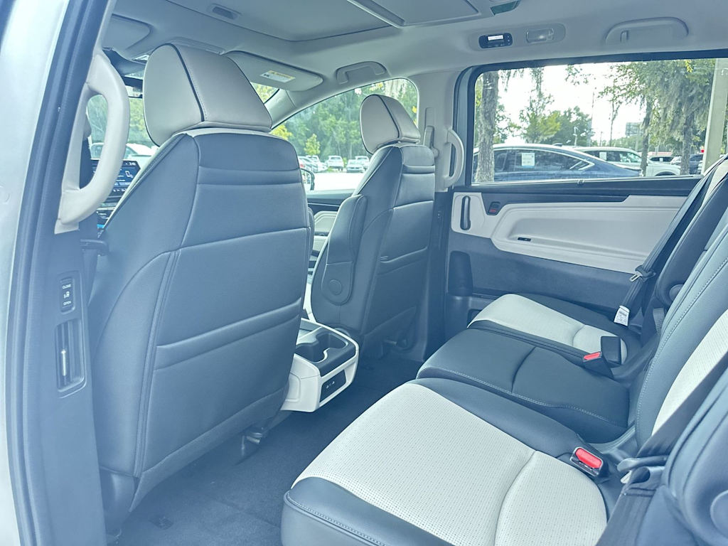 Thumbnail: 2026 Honda Odyssey - 11