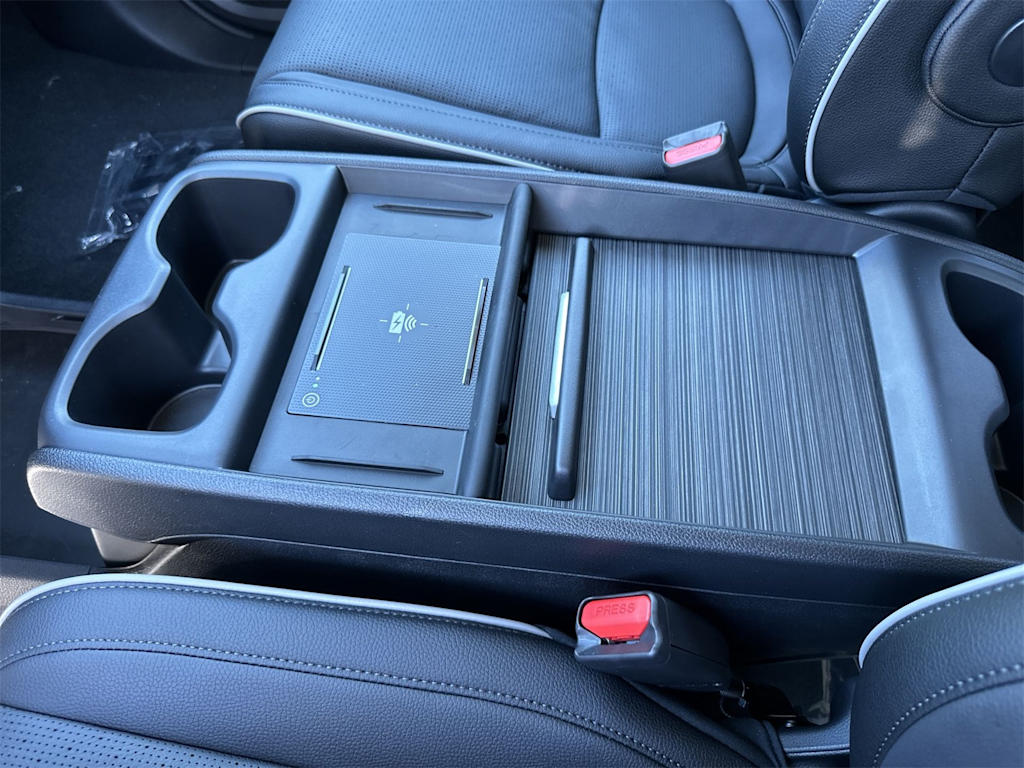 Thumbnail: 2026 Honda Odyssey - 14