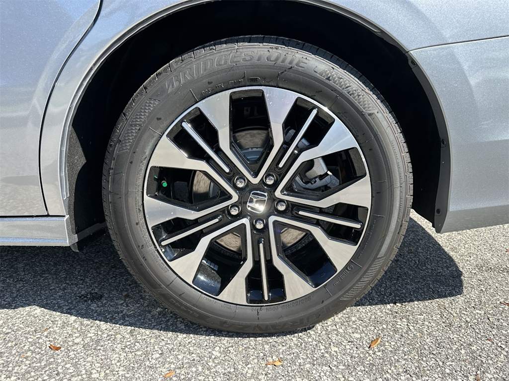 Thumbnail: 2026 Honda Odyssey - 8