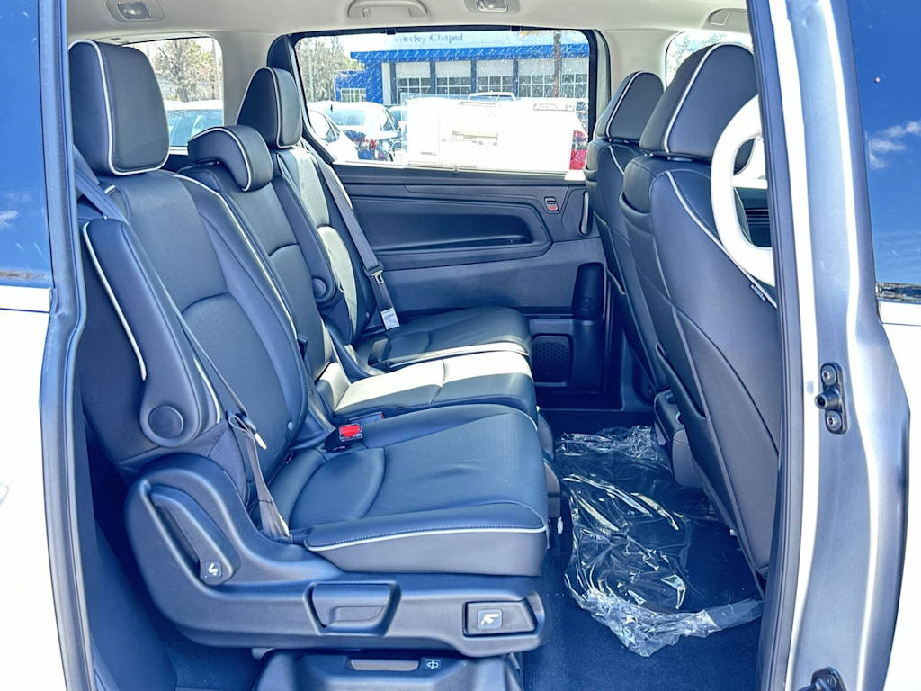 Thumbnail: 2026 Honda Odyssey - 20