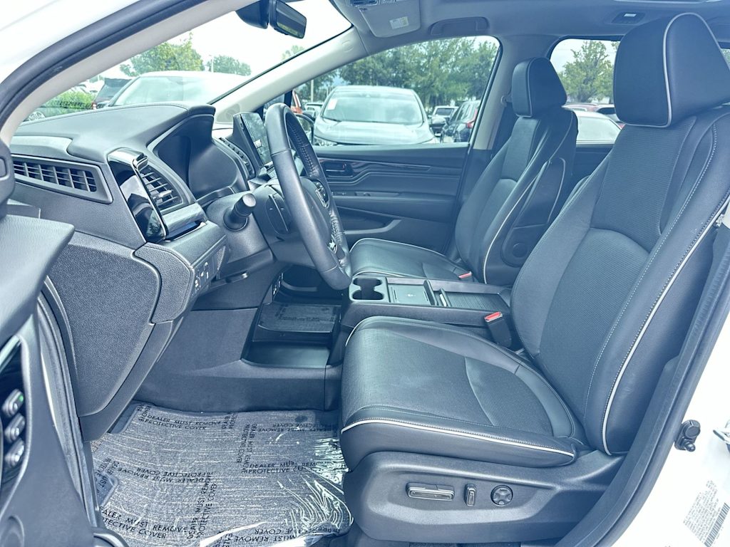 Thumbnail: 2025 Honda Odyssey - 10