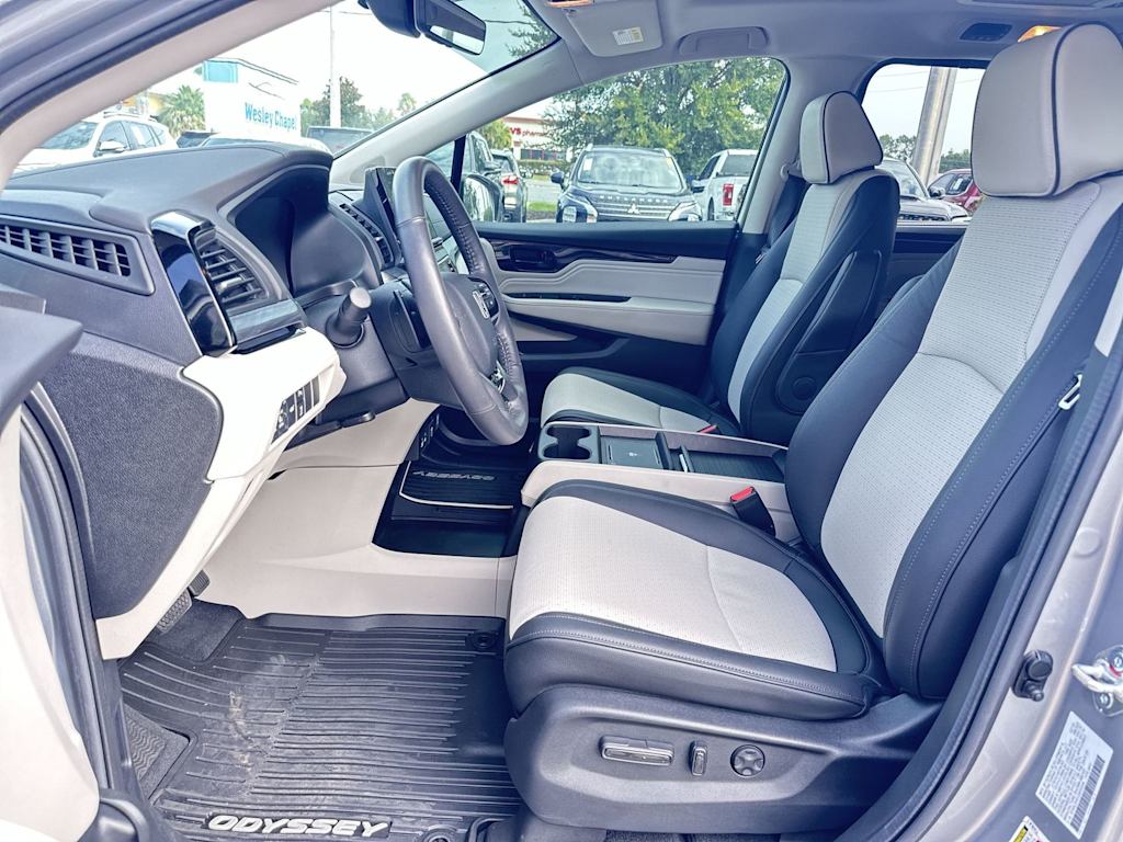 Thumbnail: 2025 Honda Odyssey - 9
