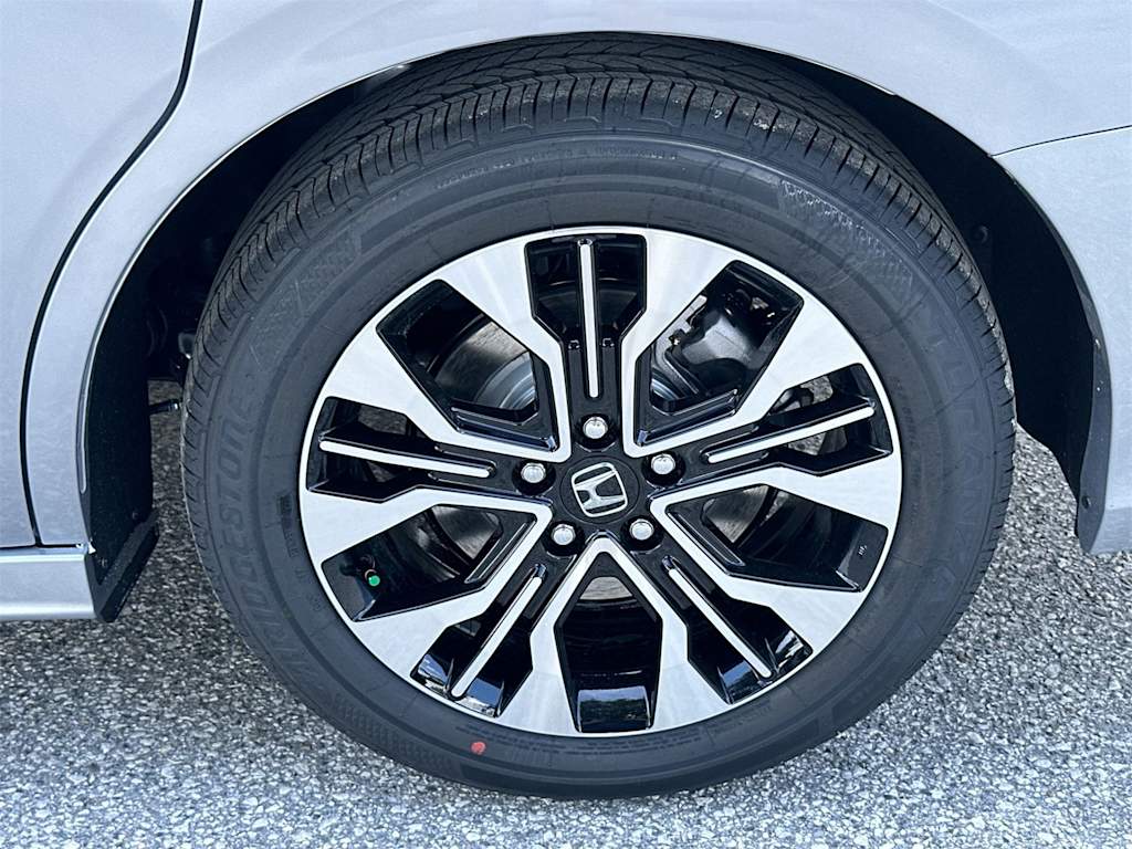 Thumbnail: 2026 Honda Odyssey - 8