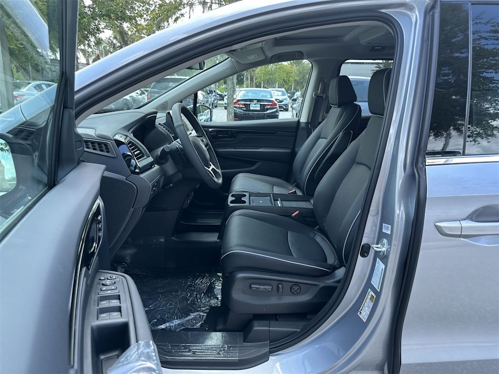 Thumbnail: 2026 Honda Odyssey - 11