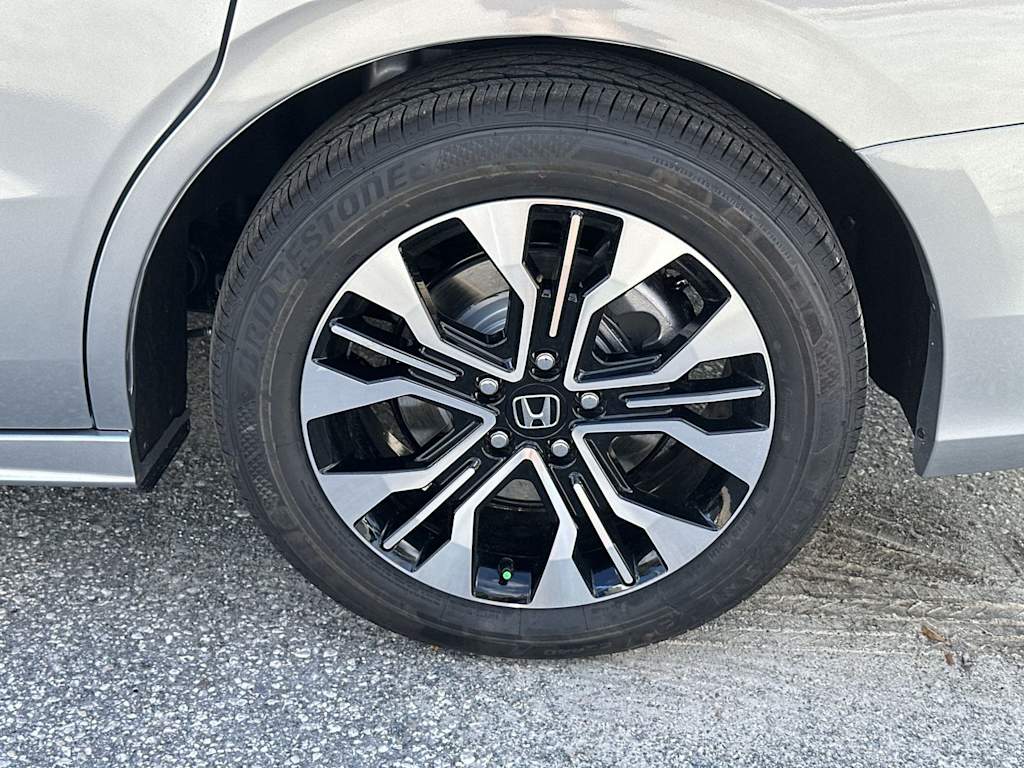 Thumbnail: 2026 Honda Odyssey - 8