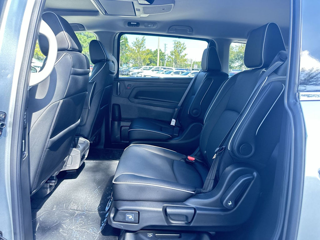 Thumbnail: 2026 Honda Odyssey - 19
