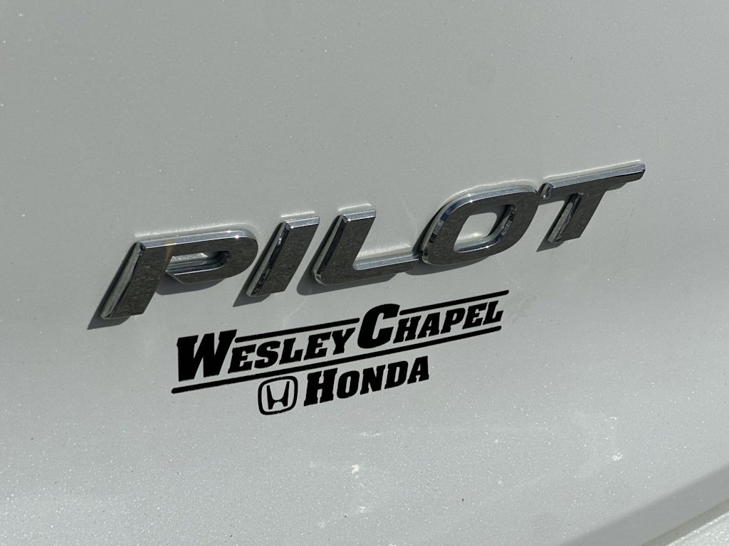 Thumbnail: 2022 Honda Pilot - 17