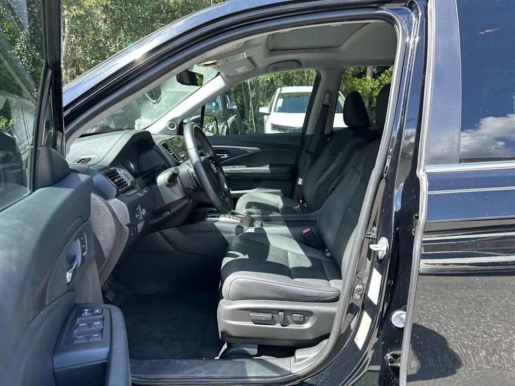 Thumbnail: 2021 Honda Pilot - 8