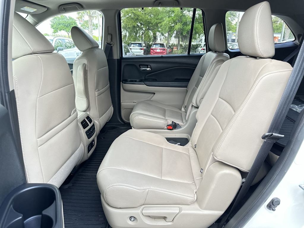 Thumbnail: 2022 Honda Pilot - 20
