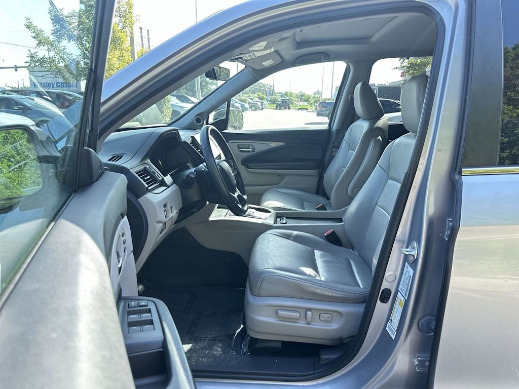 Thumbnail: 2021 Honda Pilot - 9