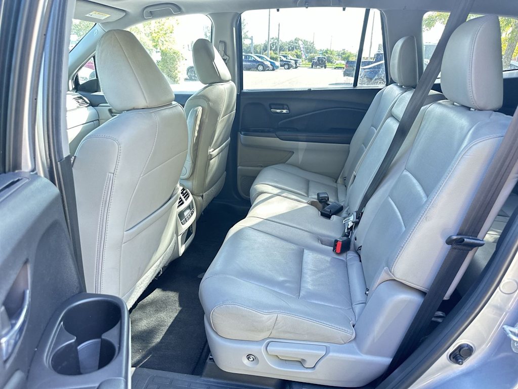 Thumbnail: 2021 Honda Pilot - 20