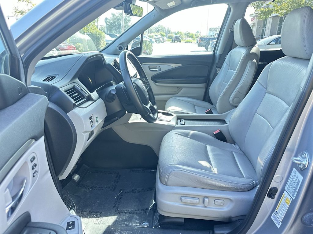 Thumbnail: 2021 Honda Pilot - 10
