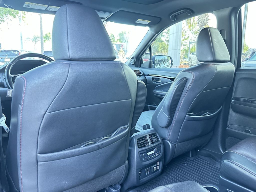 Thumbnail: 2022 Honda Pilot - 12