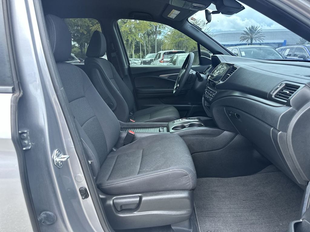 Thumbnail: 2021 Honda Passport - 21