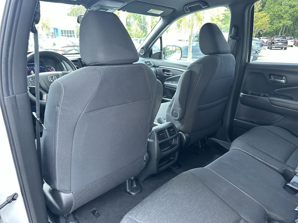 Thumbnail: 2021 Honda Passport - 10