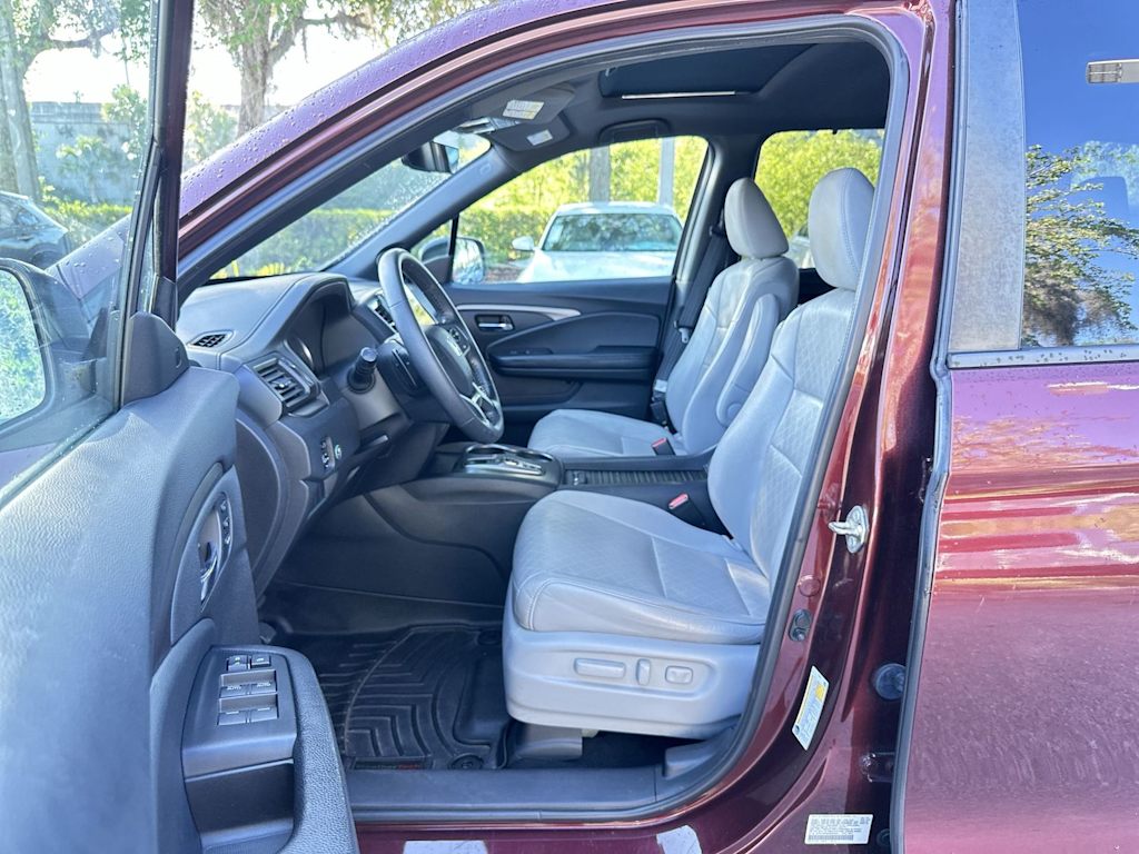 Thumbnail: 2019 Honda Passport - 11
