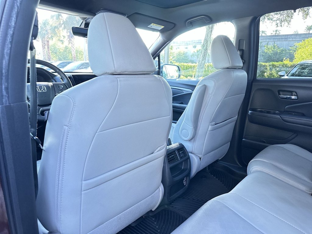 Thumbnail: 2019 Honda Passport - 20