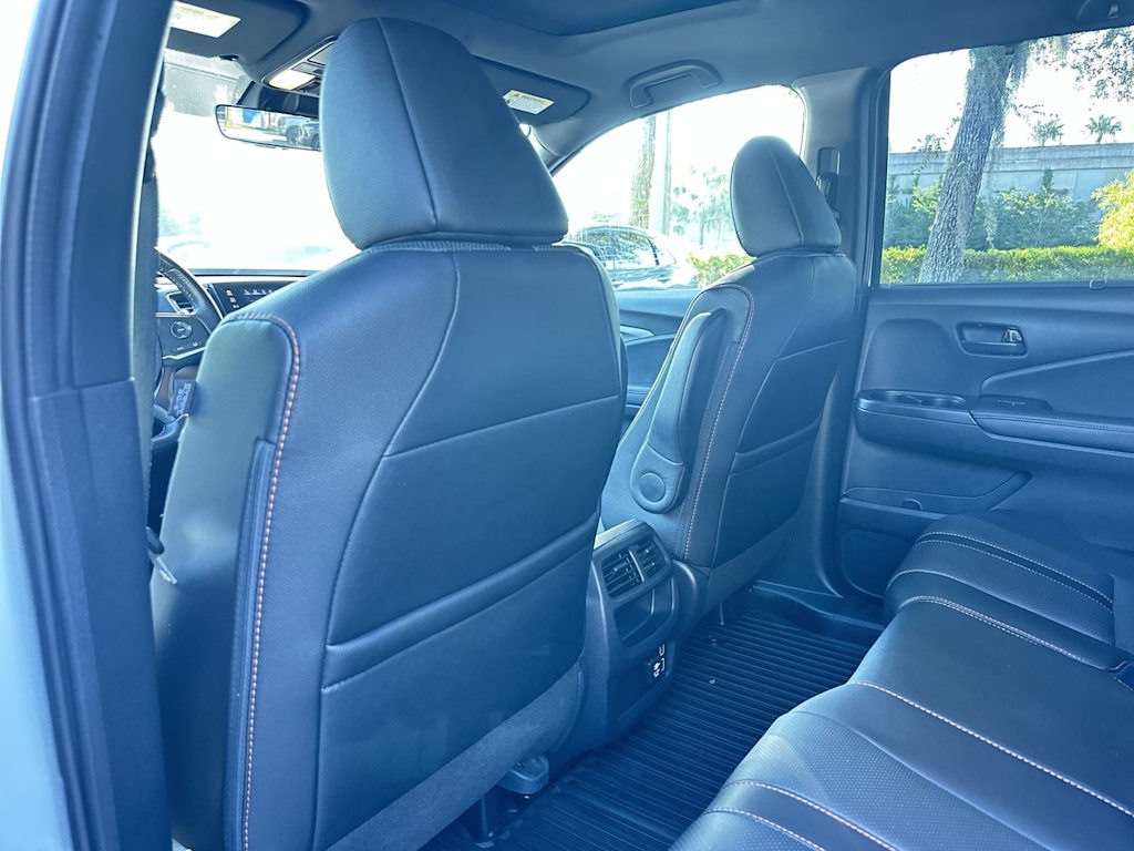 Thumbnail: 2023 Honda Passport - 19