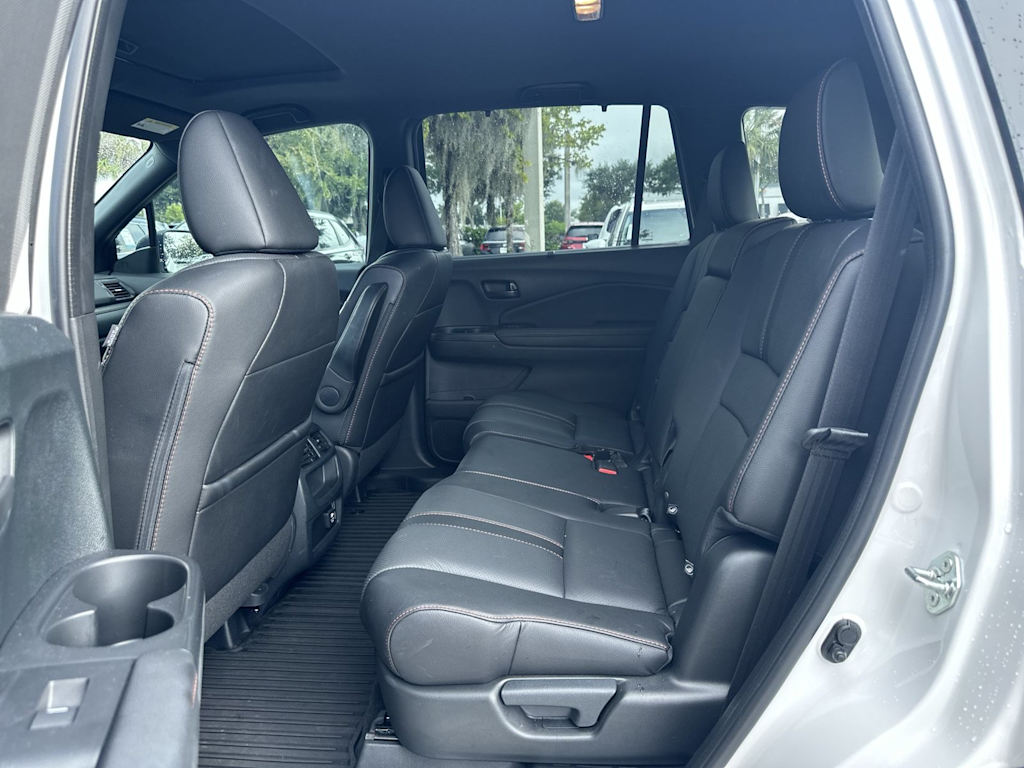 Thumbnail: 2023 Honda Passport - 21