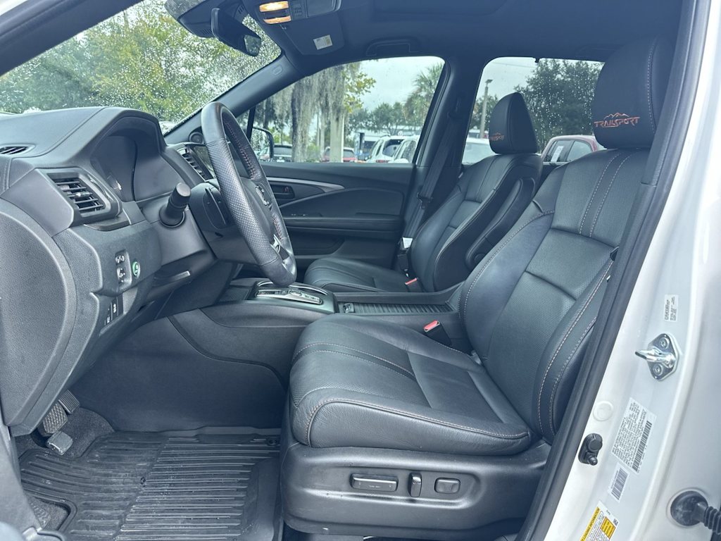 Thumbnail: 2023 Honda Passport - 9