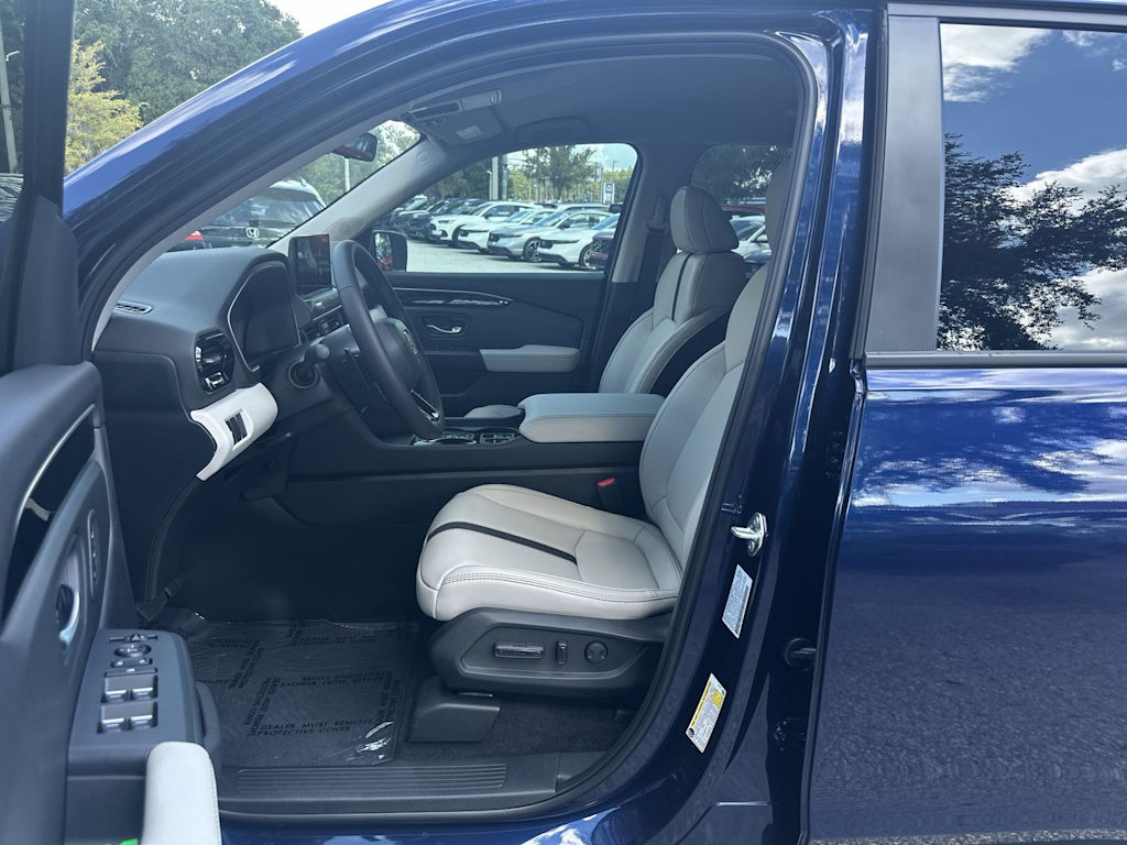 Thumbnail: 2026 Honda Passport - 11