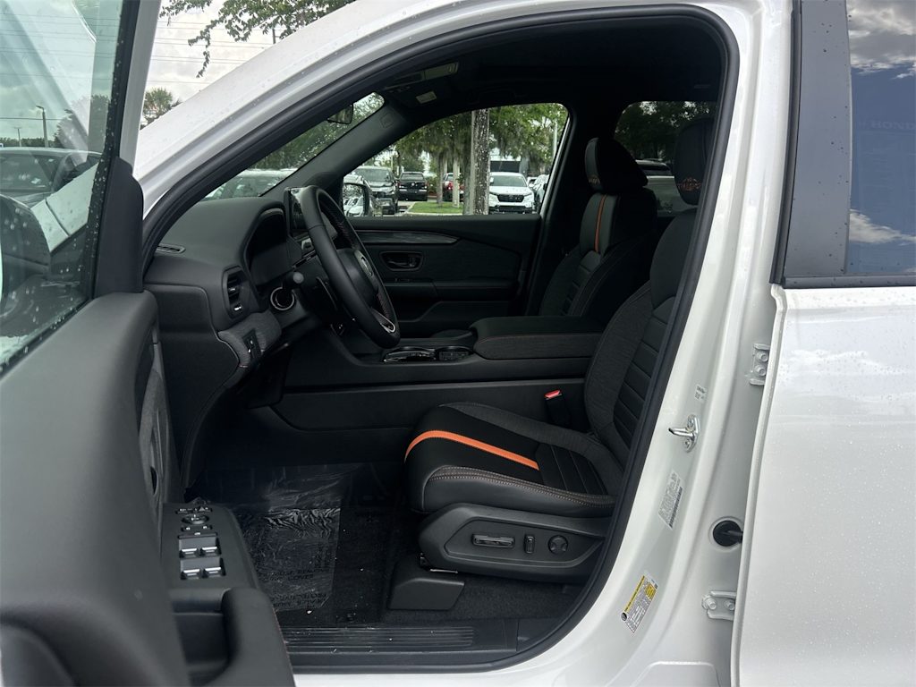 Thumbnail: 2026 Honda Passport - 14