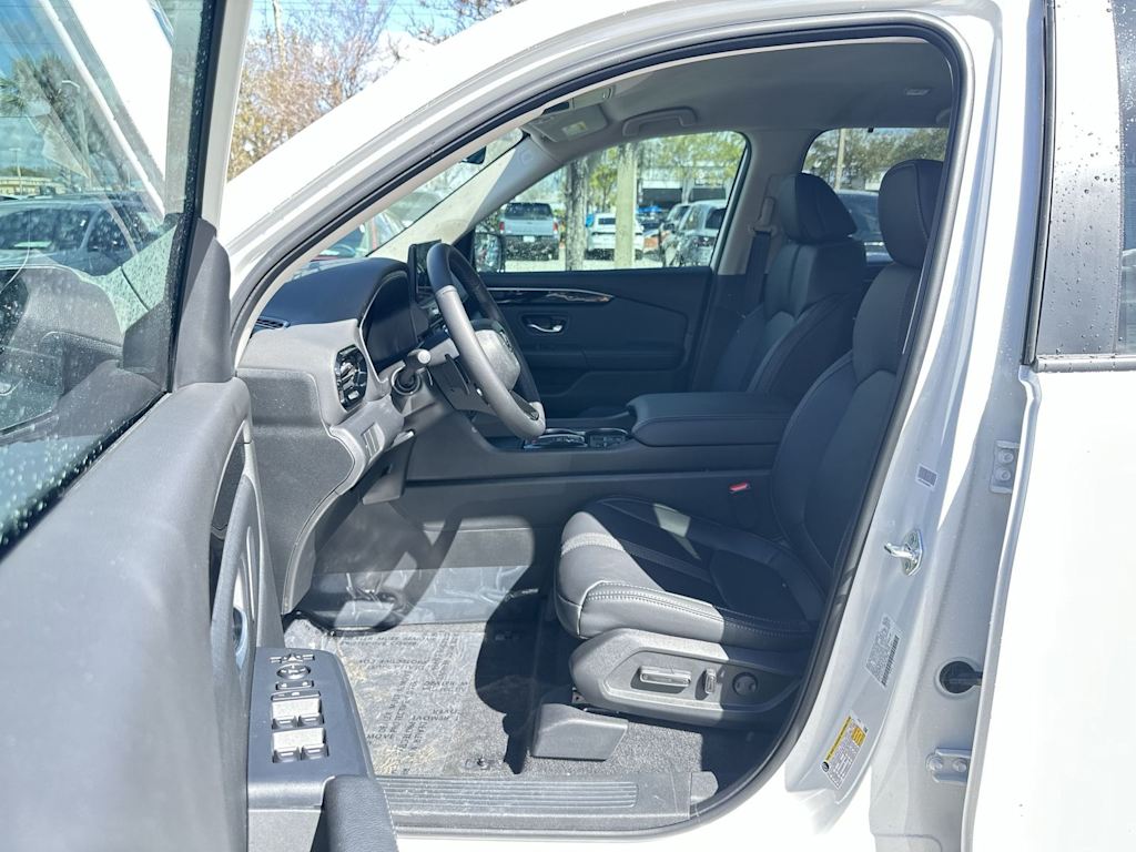 Thumbnail: 2026 Honda Pilot - 14