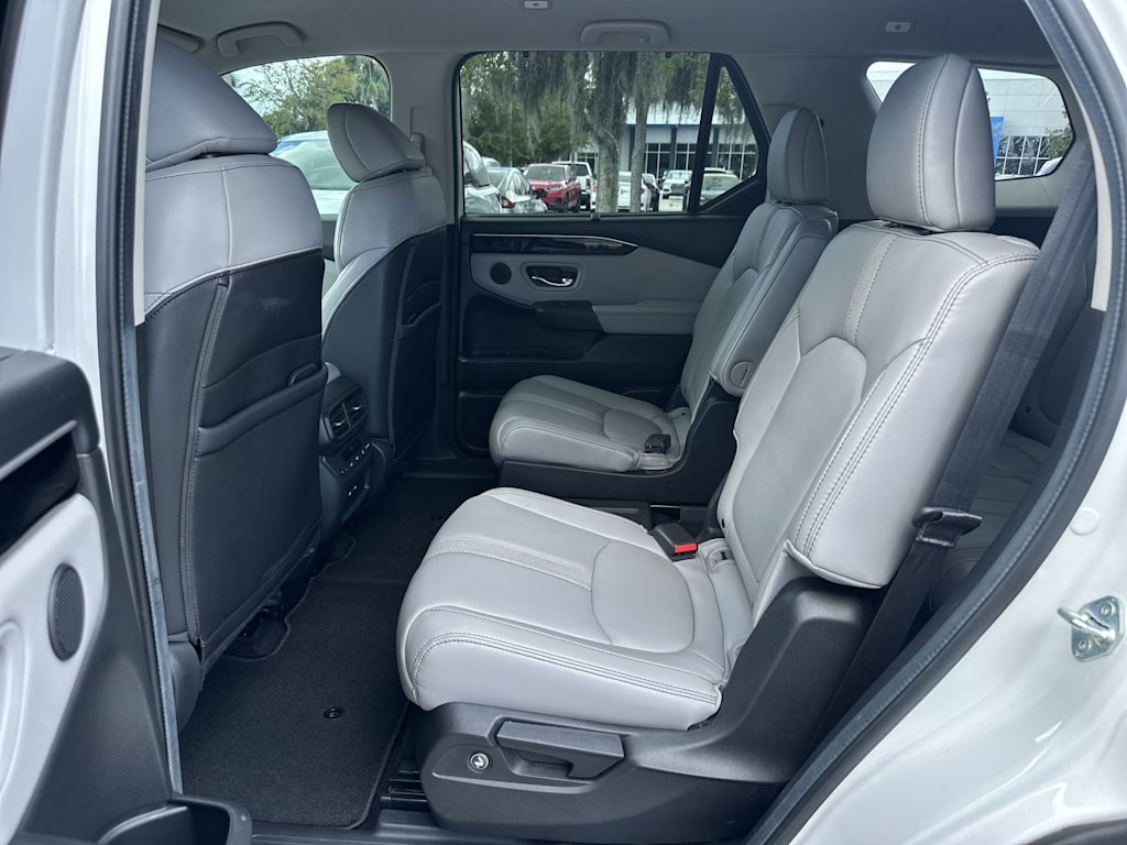 Thumbnail: 2024 Honda Pilot - 19