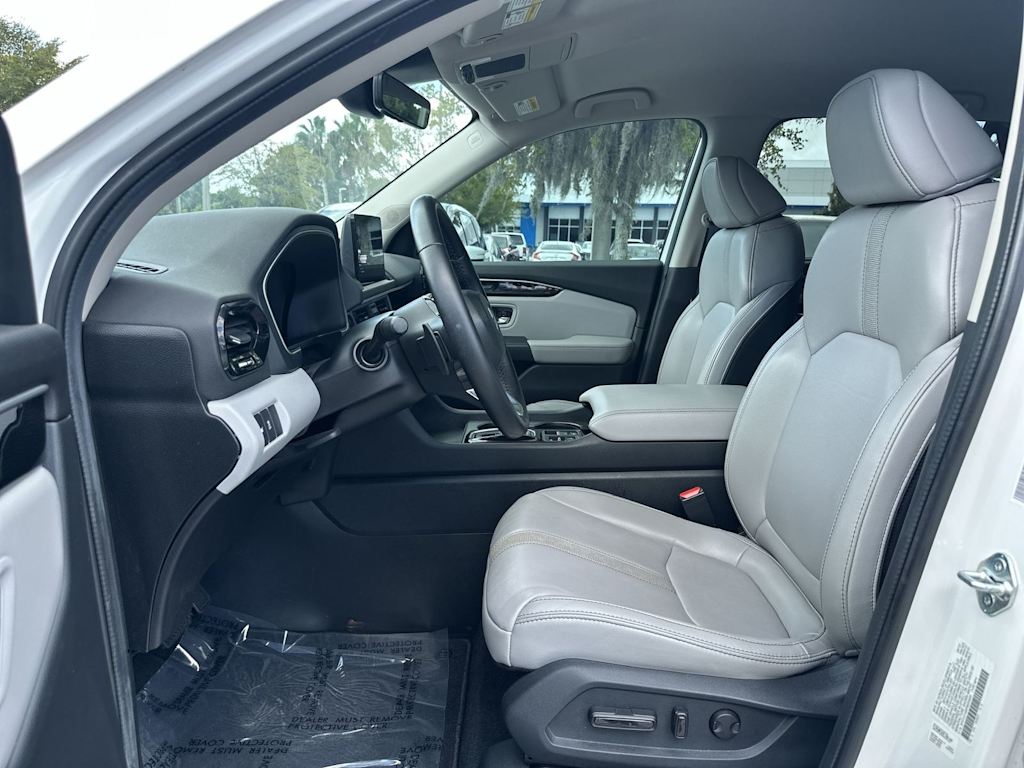 Thumbnail: 2024 Honda Pilot - 10