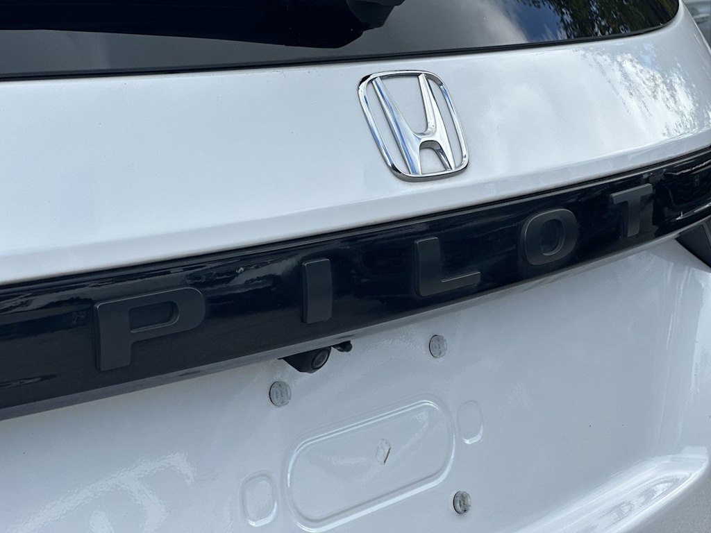 Thumbnail: 2024 Honda Pilot - 18