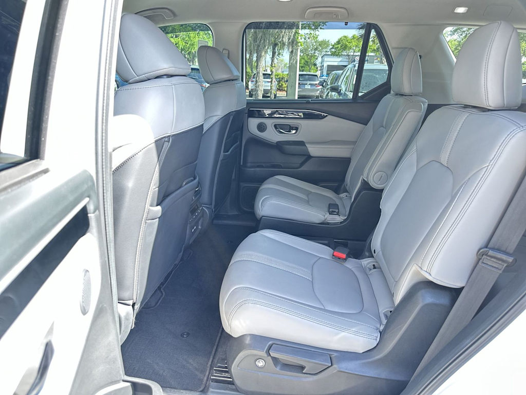 Thumbnail: 2023 Honda Pilot - 34