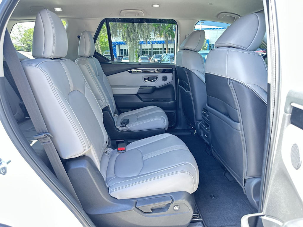 Thumbnail: 2023 Honda Pilot - 35