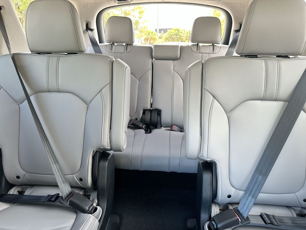 Thumbnail: 2023 Honda Pilot - 21