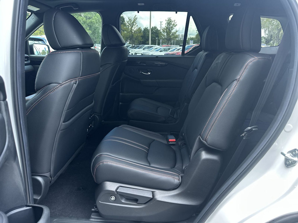 Thumbnail: 2026 Honda Pilot - 21