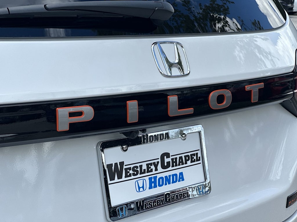 Thumbnail: 2026 Honda Pilot - 20