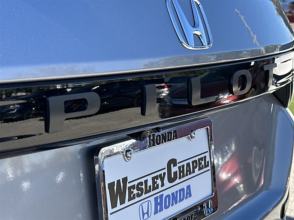 Thumbnail: 2025 Honda Pilot - 17