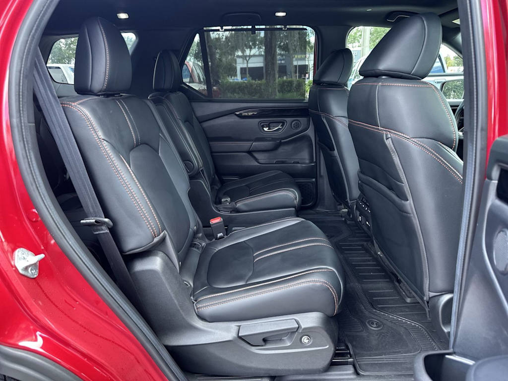 Thumbnail: 2023 Honda Pilot - 22