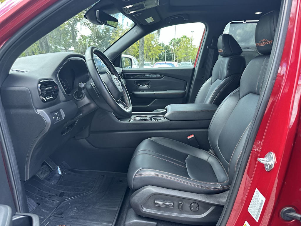 Thumbnail: 2023 Honda Pilot - 8