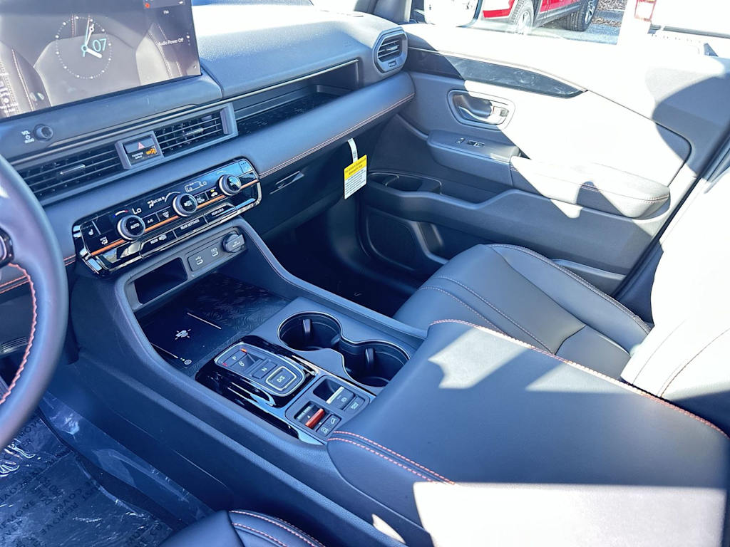 Thumbnail: 2026 Honda Pilot - 21