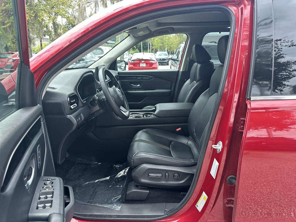 Thumbnail: 2024 Honda Pilot - 8
