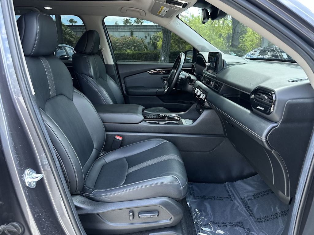 Thumbnail: 2025 Honda Pilot - 9