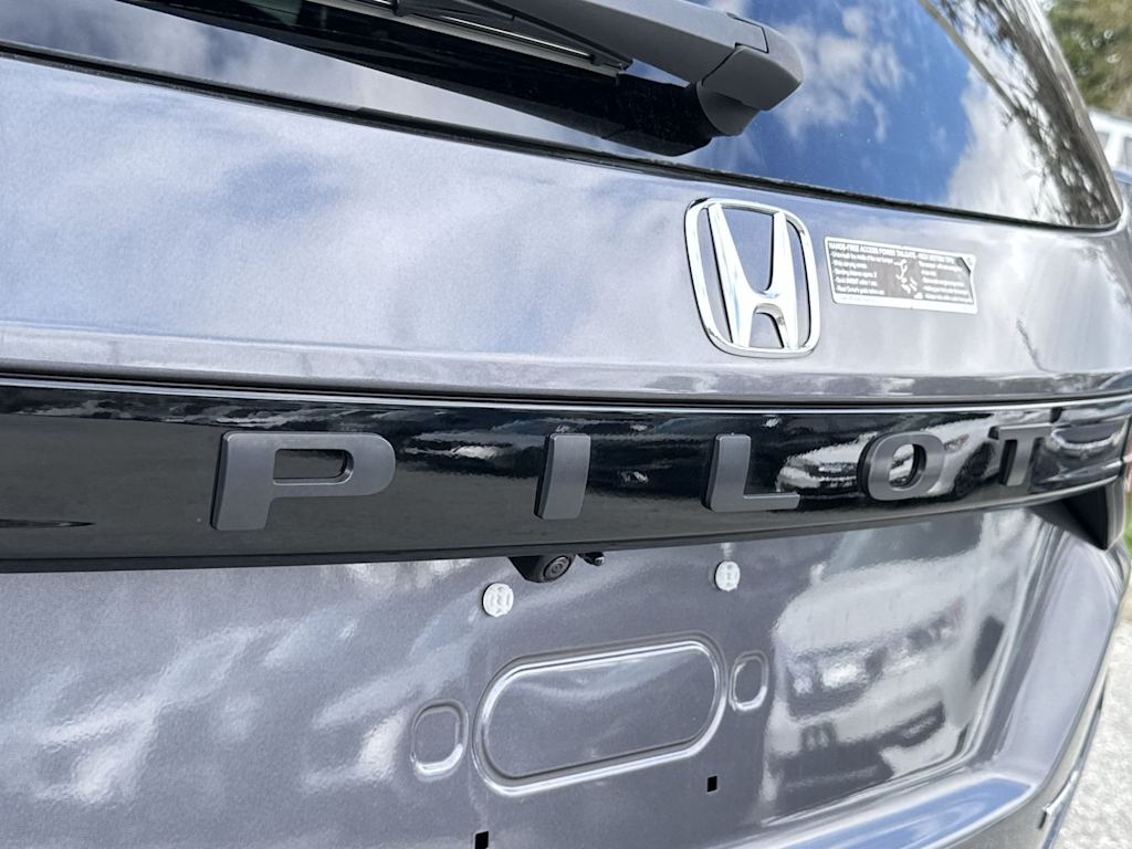 Thumbnail: 2025 Honda Pilot - 7