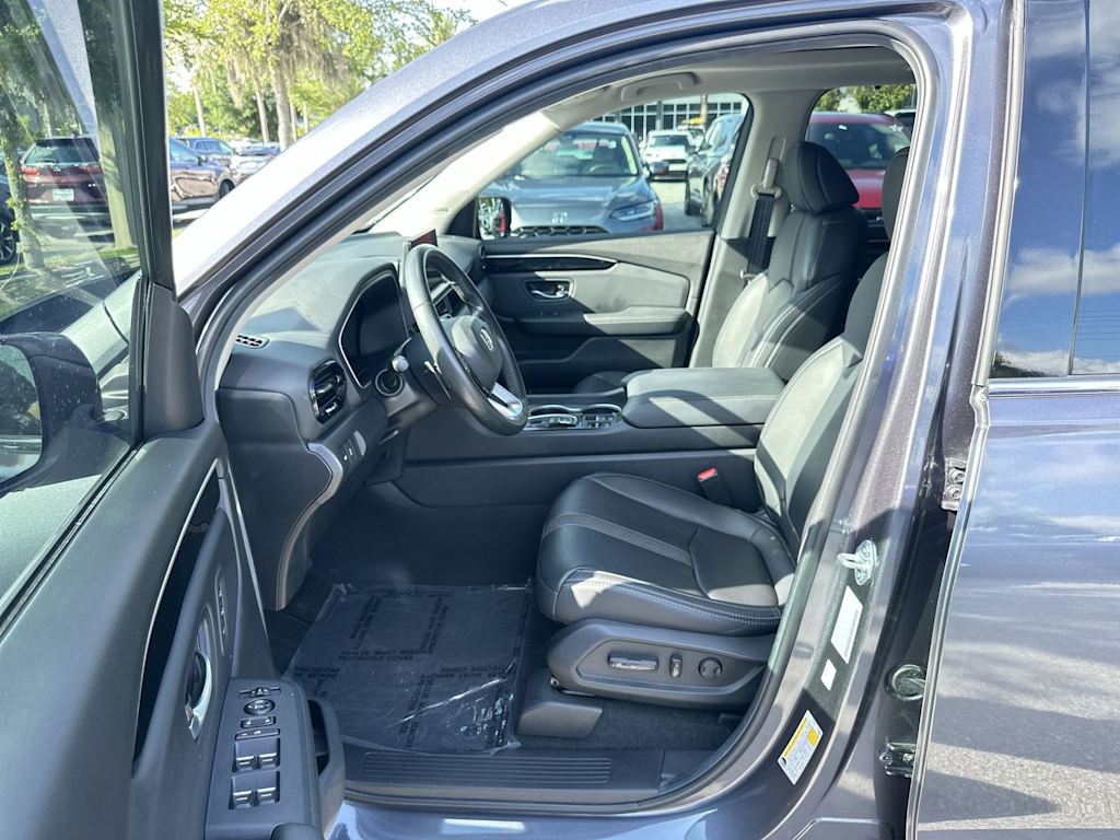 Thumbnail: 2025 Honda Pilot - 12