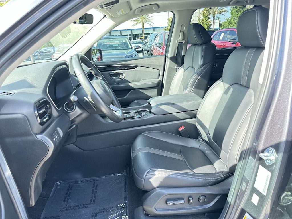 Thumbnail: 2025 Honda Pilot - 10
