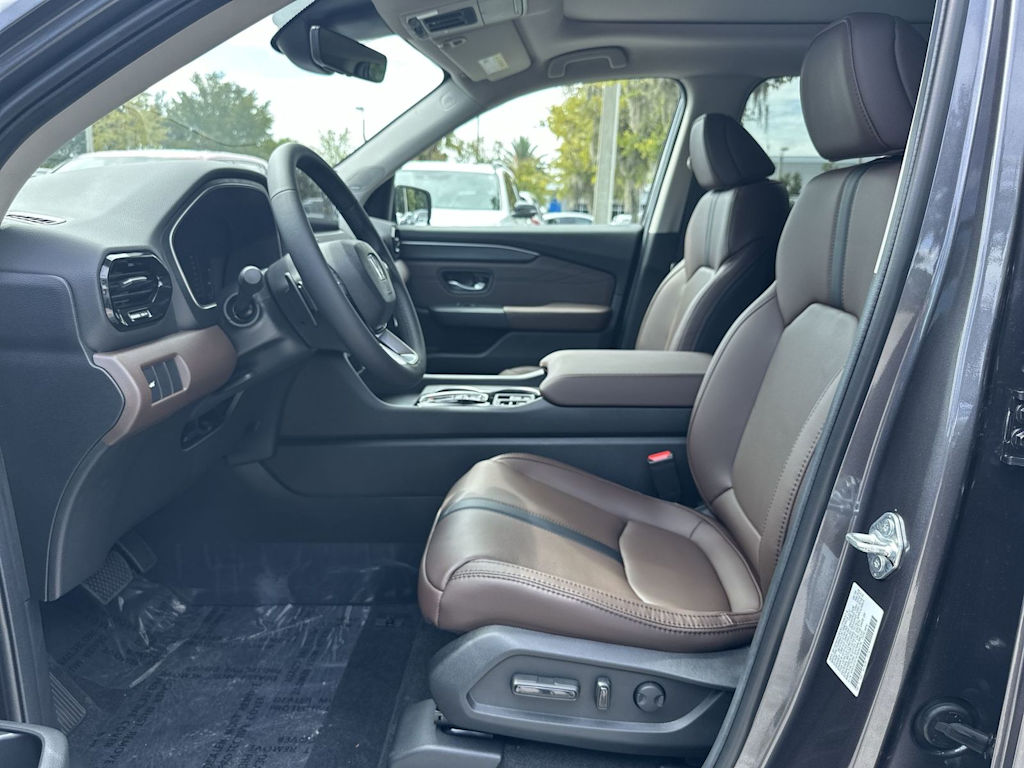 Thumbnail: 2026 Honda Pilot - 10