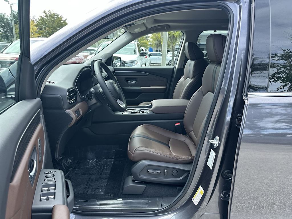 Thumbnail: 2026 Honda Pilot - 9
