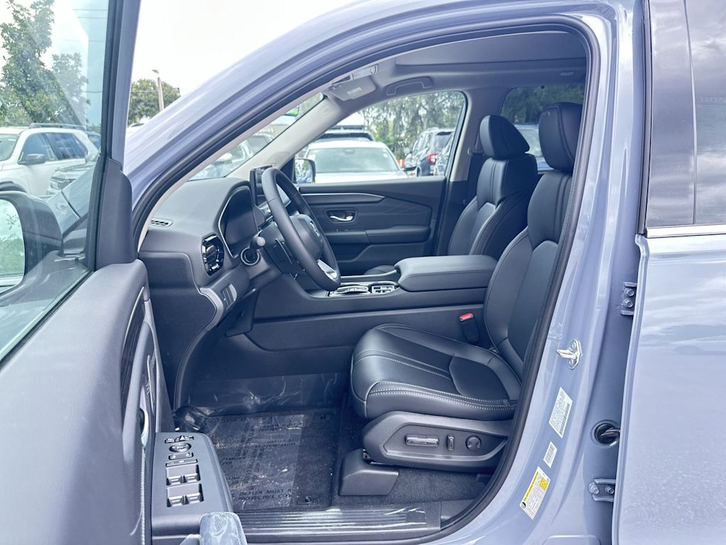 Thumbnail: 2026 Honda Pilot - 13