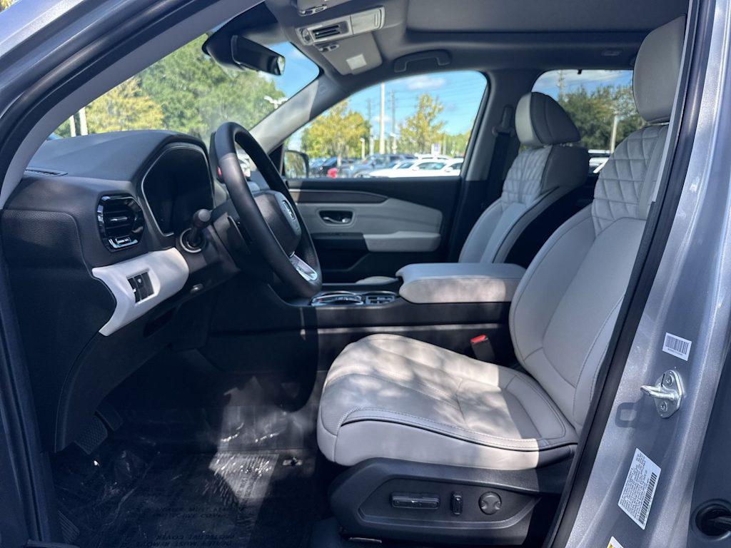 Thumbnail: 2026 Honda Pilot - 10