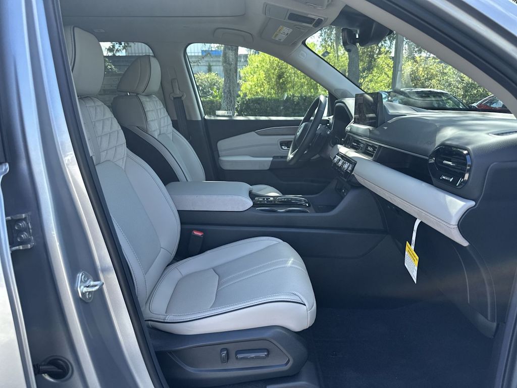 Thumbnail: 2026 Honda Pilot - 21